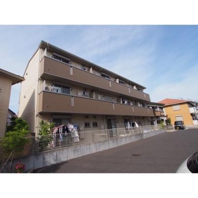 �����s������M���R���ڂ̃A�p�[�g�̌����O��