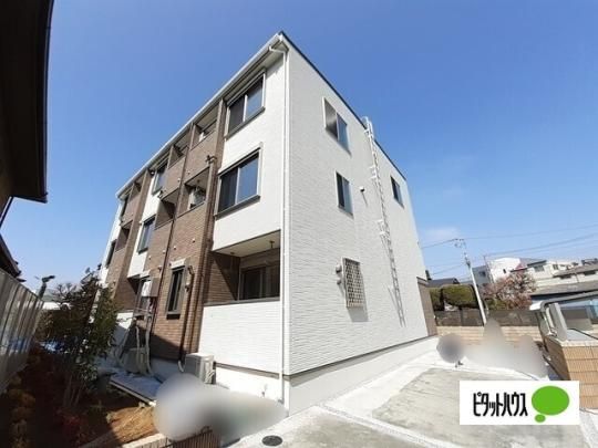 �����s������x�V���P���ڂ̃A�p�[�g�̌����O��