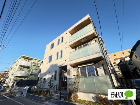 �����s������I���S���ڂ̃A�p�[�g�̌����O��