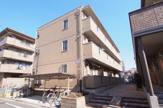 �����s�������Ԕ��Q���ڂ̃A�p�[�g�̌����O��