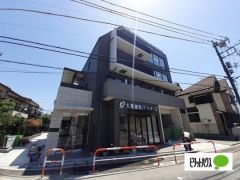 �����s�������P���ڂ̃}���V�����̌����O��