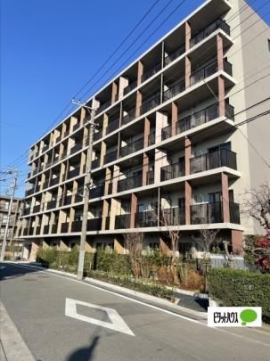 �����s�����搼�V��̃}���V�����̌����O��