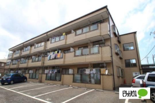 �����s�������Ԕ��R���ڂ̃}���V�����̌����O��