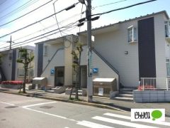 �����s�����捲��Q���ڂ̃A�p�[�g�̌����O��