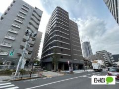 �����s�������Z���˒��̃}���V�����̌����O��