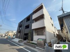 �����s�������Ԕ��R���ڂ̃A�p�[�g�̌����O��