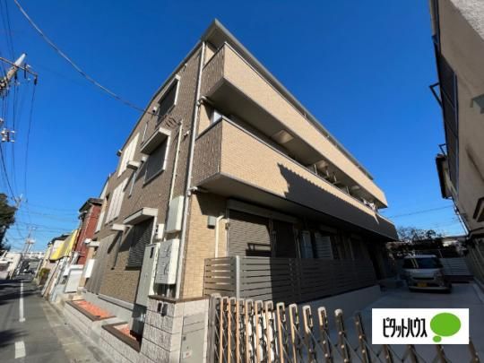 �����s�������Ԕ��Q���ڂ̃A�p�[�g�̌����O��