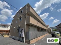 ��ʌ������s���V�c�����̃A�p�[�g�̌����O��