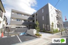 �����s������J���R���ڂ̃A�p�[�g�̌����O��