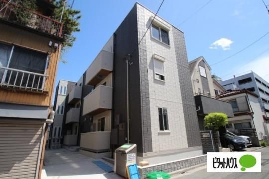 �����s������J�݉ƂR���ڂ̃A�p�[�g�̌����O��