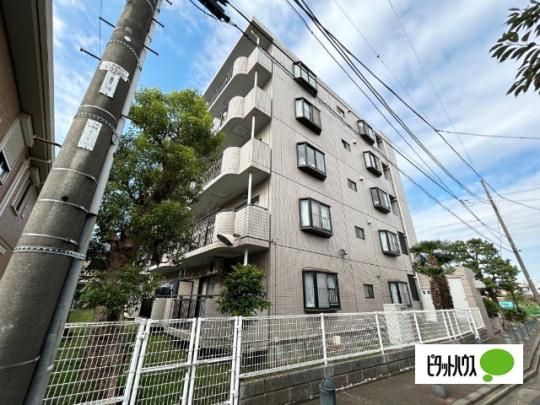 �����s������{�؂Q���ڂ̃}���V�����̌����O��