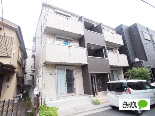 �����s������֌��R���ڂ̃A�p�[�g�̌����O��