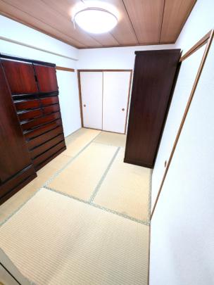 �����s�����撆���{��5���ڂ̒��Ã}���V�����̉摜