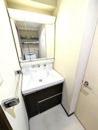 �����s�����撆���{��5���ڂ̒��Ã}���V�����̉摜